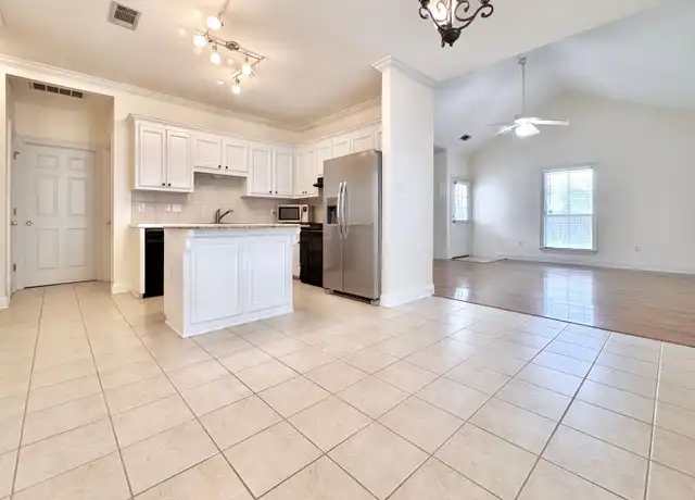 Property at 3321 Myrtle Grove Dr, Baton Rouge, LA, 70810, 2 beds, 2 baths, [object Object]