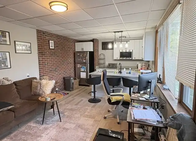 Property at 949 Washington St Unit 1a, Newtonville, MA, 02460, 1 bed, 1 bath, [object Object]