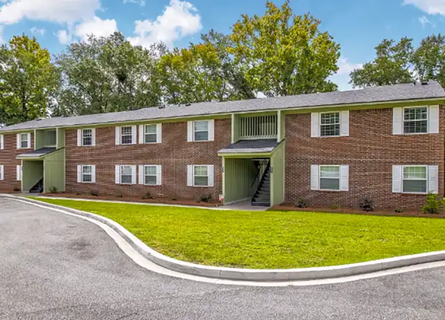 Property at Maverick Trails Apartments - 61 Packinghouse Rd, Statesboro, GA, 30458, 2 beds, 1 bath, [object Object]