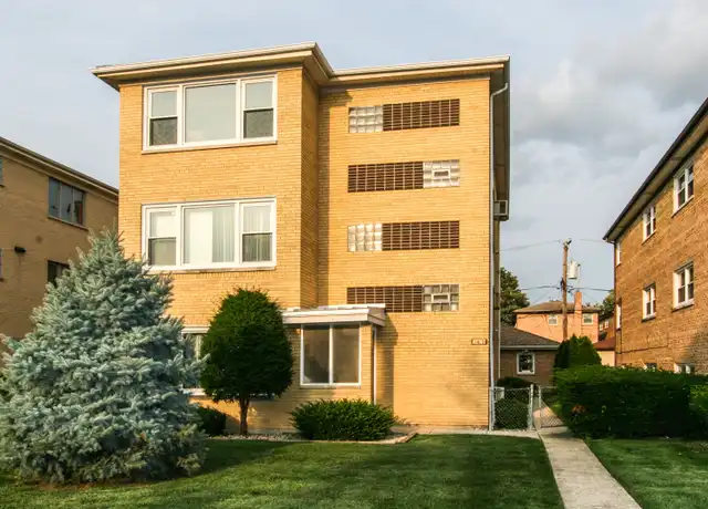 Property at 2419 N 77th Ct Unit 3, Elmwood Park, IL, 60707, 2 beds, 1 bath, [object Object]