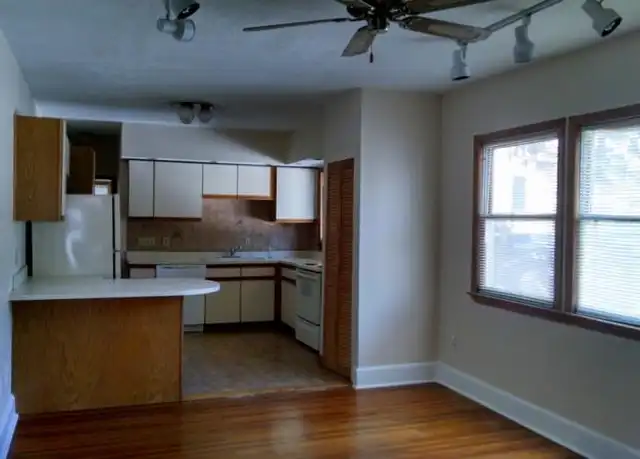 Property at 5 Brewer St #4, Cambridge, MA, 02138, 2 beds, 1 bath, [object Object]