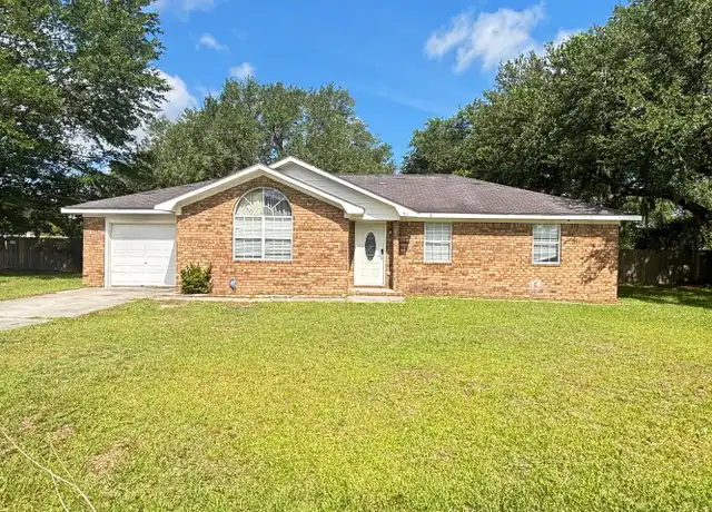 Property at 311 Cowart Rd, Hinesville, GA, 31313, 3 beds, 2 baths, [object Object]