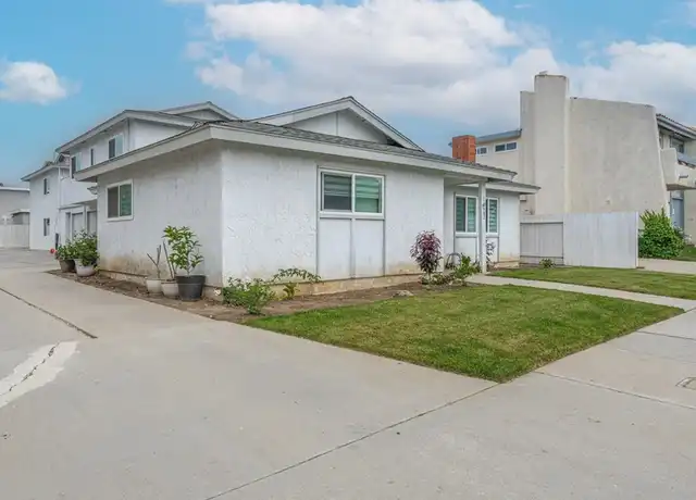 Property at 16682 Blanton Ln, Huntington Beach, CA, 92649, 2 beds, 1 bath, [object Object]