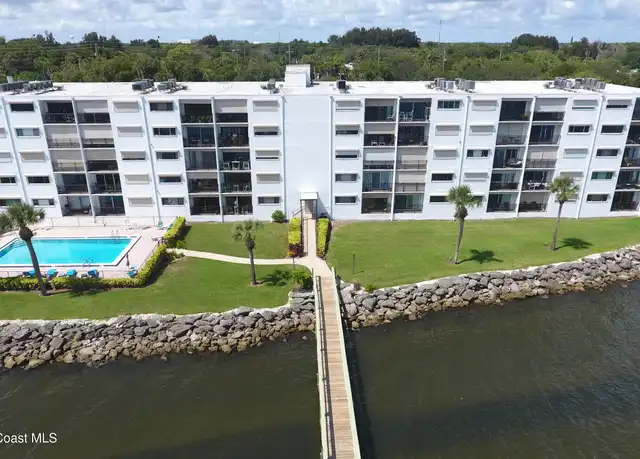 Property at 3901 Dixie Hwy NE #402, Palm Bay, FL, 32905, 2 beds, 2 baths, [object Object]