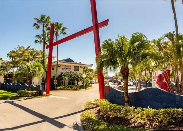 Property at 8380 SW 65th Ave Unit 3, Miami, FL, 33143, 1 bed, 1 bath, [object Object]