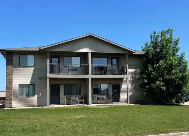 Property at Green Square Apartments - 1520 32nd Ave SW, Minot, ND, 58701, 2 beds, 1 bath, [object Object]