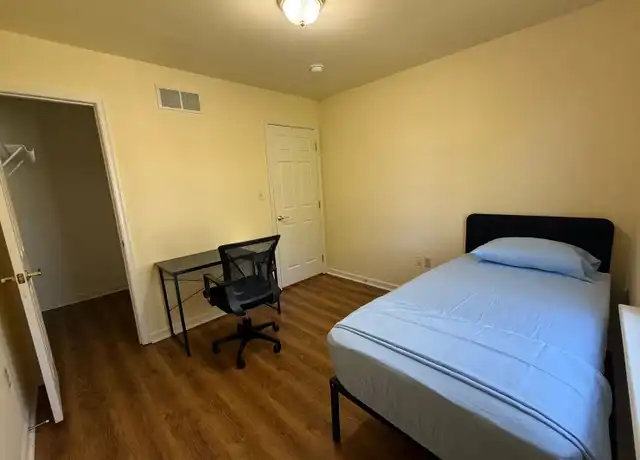 Property at 4106 Caissons Ct, Enola, PA, 17025, 1 bed, 1 bath, [object Object]