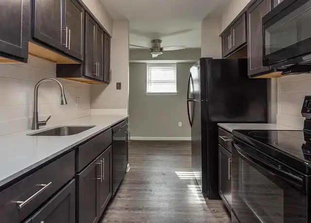 Property at Rosedale Court Apartments - 2223 Florey Ln, Abington, PA, 19001, 1-2 bed, 1 bath, [object Object]