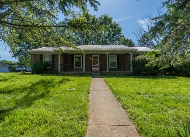 Property at 1011 Westminister Dr, Johnson City, TN, 37604, 4 beds, 2 baths, [object Object]