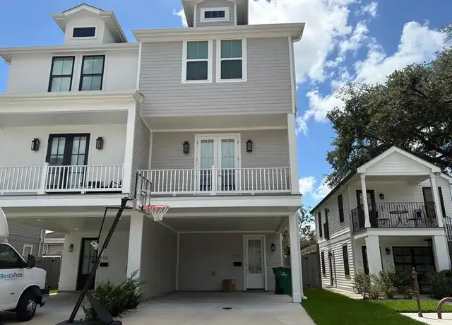 Property at 122 Labarre Dr, Metairie, LA, 70001, 3 beds, 2.5 baths, [object Object]