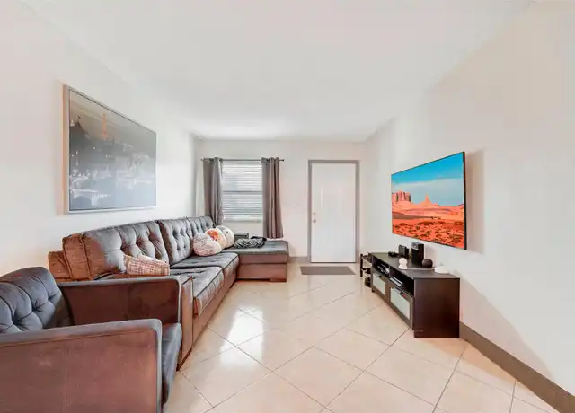 Property at 5461 W 24th Ave #27, Hialeah, FL, 33016, 3 beds, 1.5 baths, [object Object]
