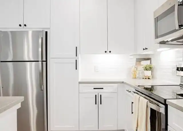 Property at 501 S Ewing Ave Unit 202, Dallas, TX, 75203, 1 bed, 1 bath, [object Object]