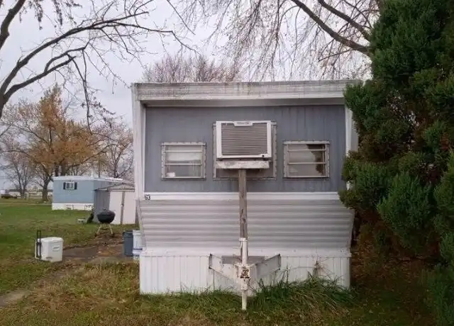 Property at 1030 U.S. 45 Unit 63, Neoga, IL, 62447, 2 beds, 1 bath, [object Object]