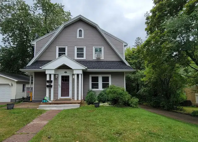 Property at 2320 E 2nd St Unit 1 (Lower), Duluth, MN, 55812, 2 beds, 1 bath, [object Object]