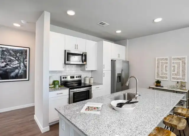 Property at 5799 NW Central Dr, Houston, TX, 77092, 2 beds, 2 baths, [object Object]