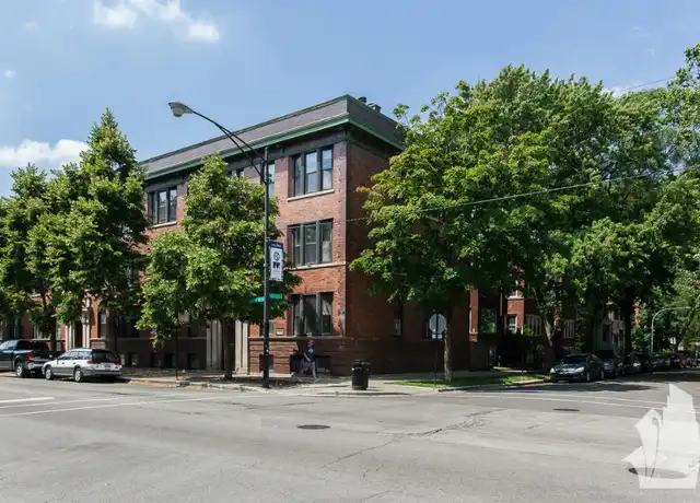 Property at 3852 N Southport Ave Unit 3852-2, Chicago, IL, 60613, 2 beds, 1 bath, [object Object]