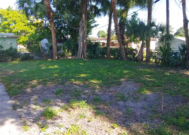 Property at 830 NW 38th Ave, Lauderhill, FL, 33311, 3 beds, 1 bath, [object Object]