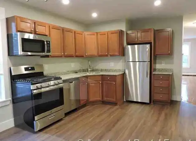 Property at 25 Elmer St Unit 1, Cambridge, MA, 02138, 2 beds, 1 bath, [object Object]