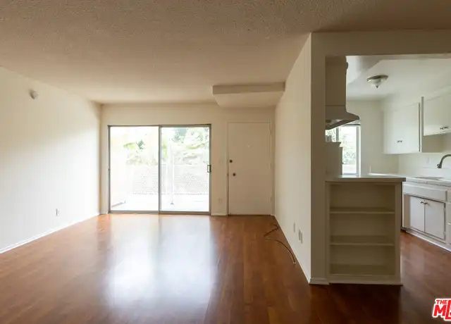 Property at 844 6th St Unit 3, Santa Monica, CA, 90403, 1 bed, 1 bath, [object Object]