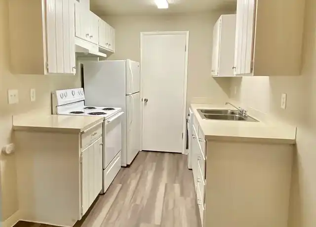 Property at Serrano Gardens Apartments - 14103 C St S, Tacoma, WA, 98444, 1 bed, 1 bath, [object Object]