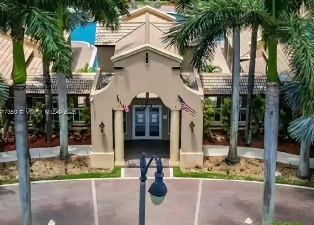 Property at 3251 NE 11th Dr #3251, Homestead, FL, 33033, 3 beds, 2 baths, [object Object]