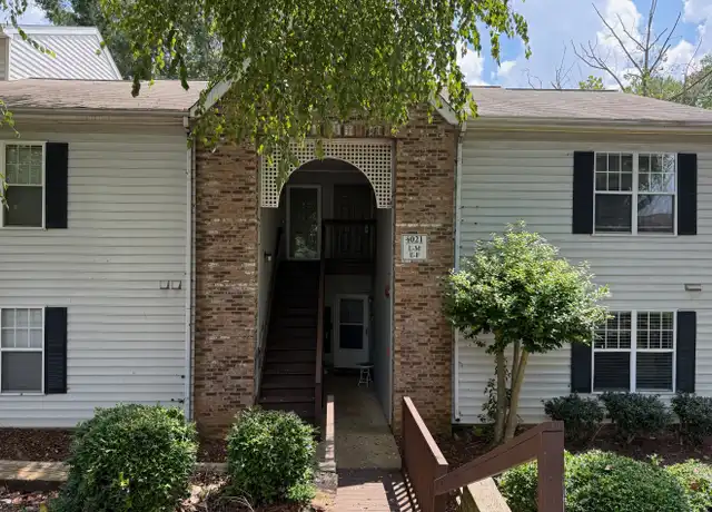 Property at 4021 Whirlaway Ct Unit M, Clemmons, NC, 27012, 1 bed, 1 bath, [object Object]