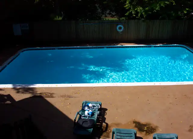 Property at 1722 E Cherry St Unit E28, Springfield, MO, 65802, 2 beds, 1 bath, [object Object]