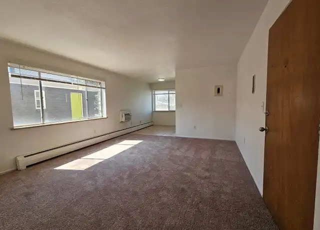 Property at 1990 Beeler St Apt 4, Aurora, CO, 80010, 1 bed, 1 bath, [object Object]