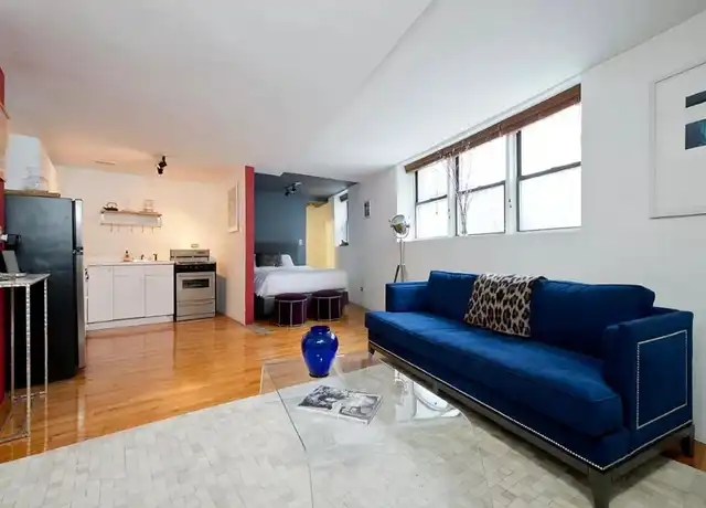 Property at 165 Christopher St Unit LQQ, New York, NY, 10014, 0 beds, 1 bath, [object Object]