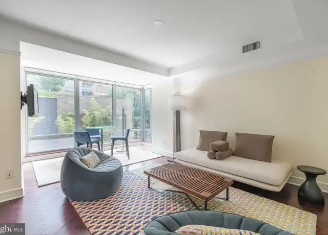 Property at 1111 23rd St NW Unit 3E, Washington, DC, 20037, 1 bed, 1.5 baths, [object Object]