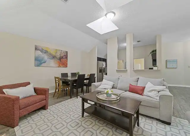 Property at 1104 Cypress Ln Unit 1B, DeSoto, TX, 75115, 6 beds, 2 baths, [object Object]