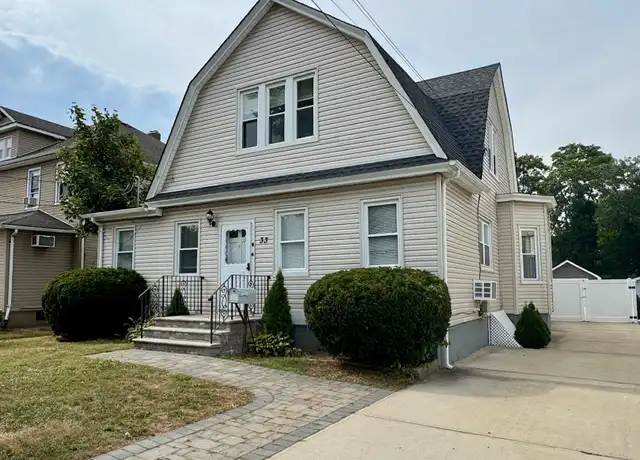Property at 33 Harrison Ave Unit 2, Lynbrook, NY, 11563, 1 bed, 1 bath, [object Object]