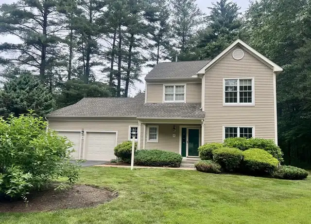 Property at 8 Stonegate Ln Unit 8, Bedford, MA, 01730, 3 beds, 2.5 baths, [object Object]