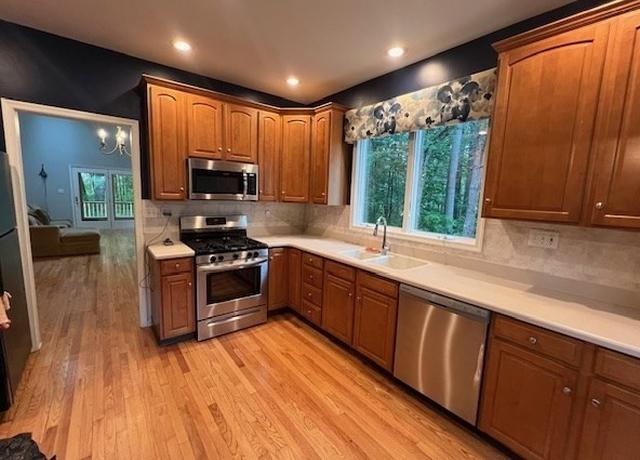 Photo of 8 Stonegate Ln Unit 8, Bedford, MA 01730
