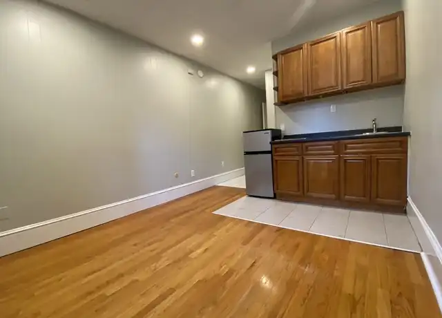 Property at 868 Beacon St Unit 3, Boston, MA, 02215, 0 beds, 1 bath, [object Object]