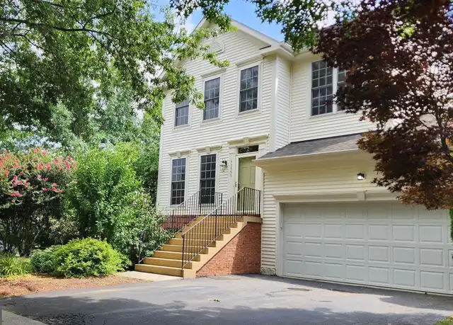 Property at 43555 Hyland Hills St, Chantilly, VA, 20152, 4 beds, 3.5 baths, [object Object]