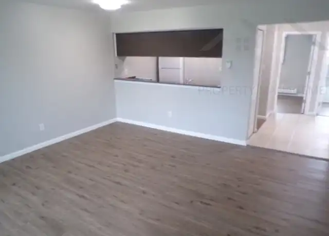 Property at 1490 Nancywood Dr Unit 11, Waterford Township, MI, 48327, 1 bed, 1 bath, [object Object]