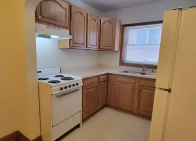 Property at 1496 Larpenteur Ave W Unit 2, Falcon Heights, MN, 55113, 1 bed, 1 bath, [object Object]