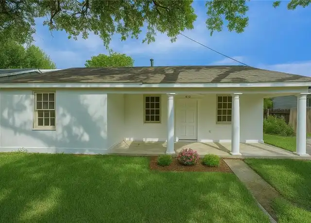 Property at 212 Pasadena Ave, Metairie, LA, 70001, 4 beds, 2 baths, [object Object]