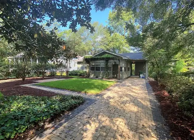 Property at 721 S Madison St, Covington, LA, 70433, 2 beds, 2 baths, [object Object]