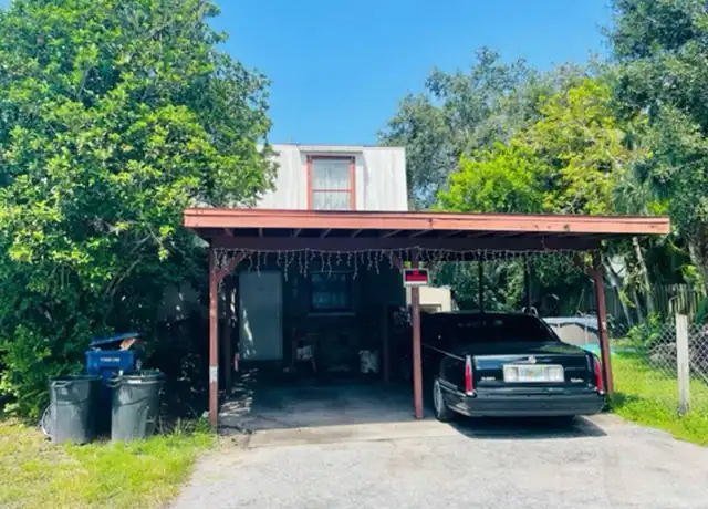 Property at 711 66th Ave W, Bradenton, FL, 34207, 3 beds, 1.5 baths, [object Object]