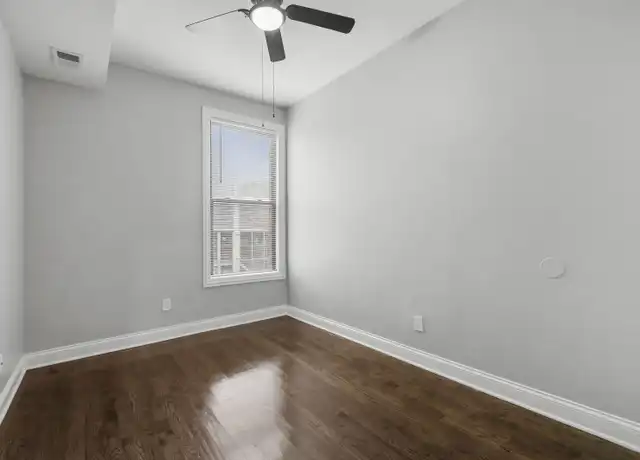 Property at 908 W Montrose Ave Unit 906-2, Chicago, IL, 60613, 3 beds, 1.5 baths, [object Object]