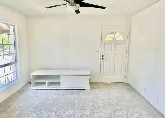 Property at 616 Mananai Pl Unit 22U, Honolulu, HI, 96818, 2 beds, 1 bath, [object Object]
