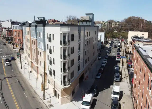 Property at 680 Grand St Unit 304, Jersey City, NJ, 07304, 2 beds, 1 bath, [object Object]