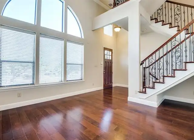 Property at 5720 Robbie Rd, Plano, TX, 75024, 3 beds, 2.5 baths, [object Object]
