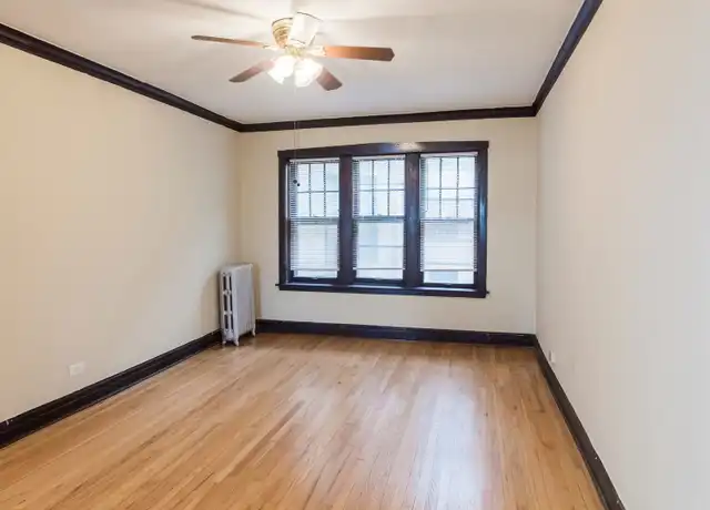 Property at 944 S Oak Park Ave Unit 950-10, Oak Park, IL, 60304, 0 beds, 1 bath, [object Object]