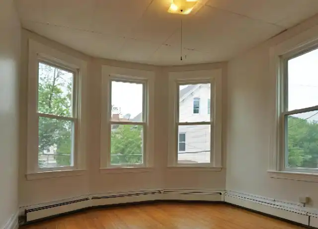 Property at 8 Clary St, Cambridge, MA, 02139, 2 beds, 1 bath, [object Object]