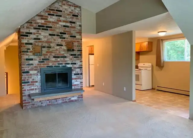 Property at 9604 SW Morrison St Unit A, Portland, OR, 97225, 1 bed, 1 bath, [object Object]
