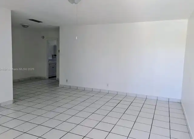 Property at 1830 Sheridan St Unit 114, Hollywood, FL, 33020, 1 bed, 1 bath, [object Object]