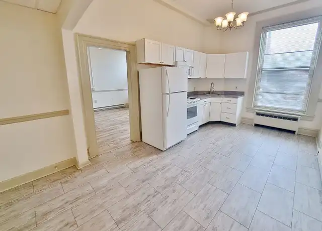 Property at 16 Frederick St Unit 2, Hanover, PA, 17331, 1 bed, 1 bath, [object Object]